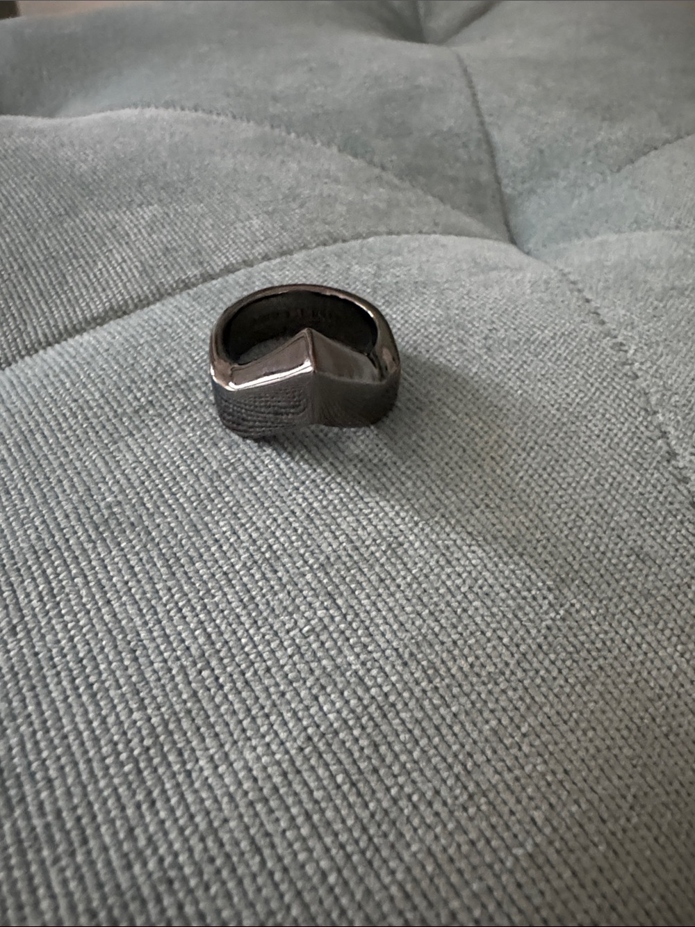 Vince Camuto Statement Ring Size 7 - Picture 4 of 6